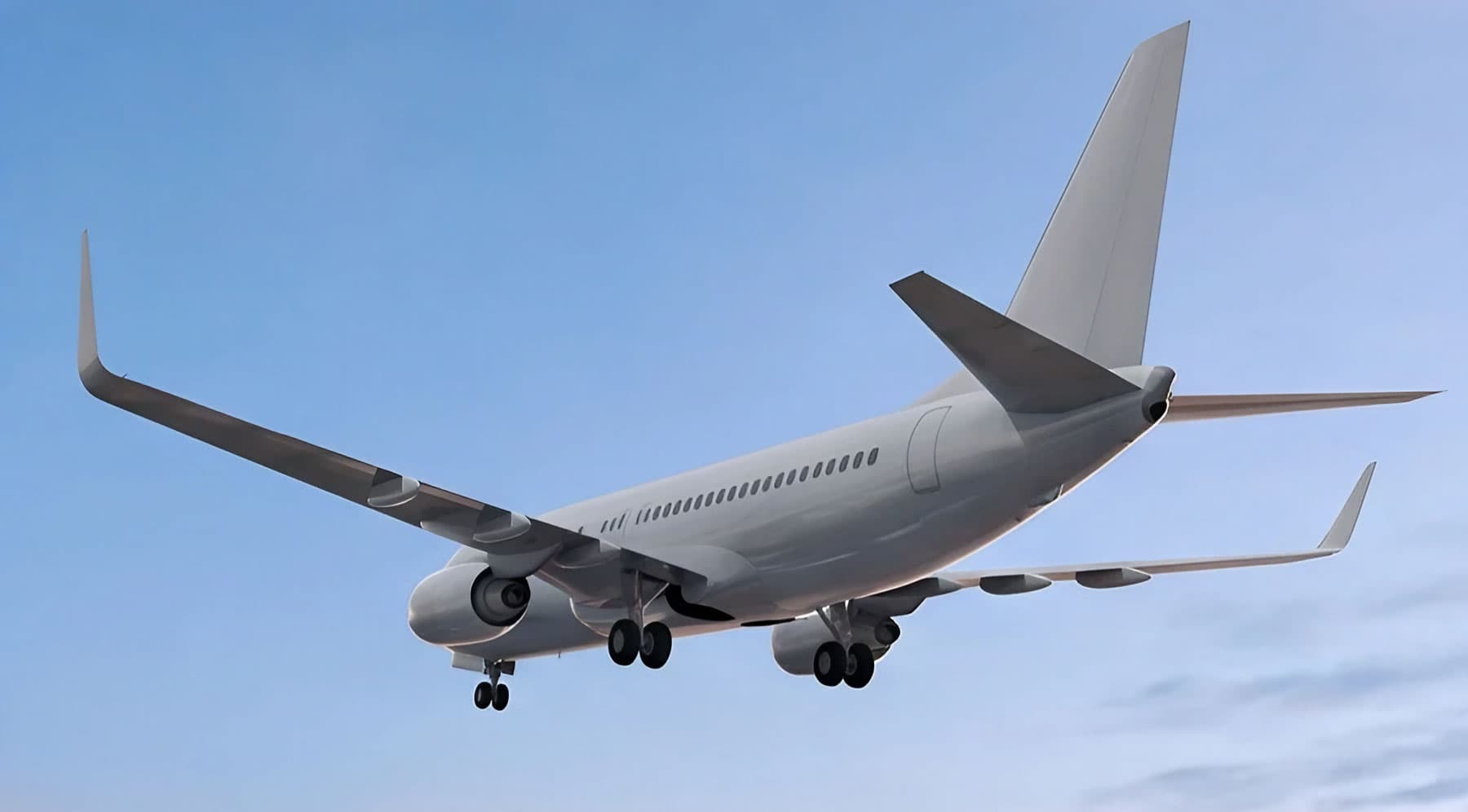 Viajeros consultando su próximo gran viaje internacional con la agencia